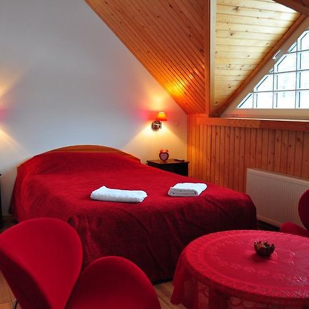 Guesthouse Leiputrija Ādaži エクステリア 写真