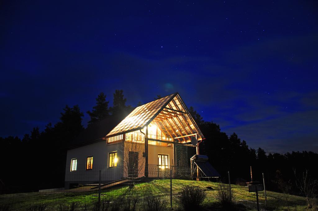 Guesthouse Leiputrija Ādaži エクステリア 写真