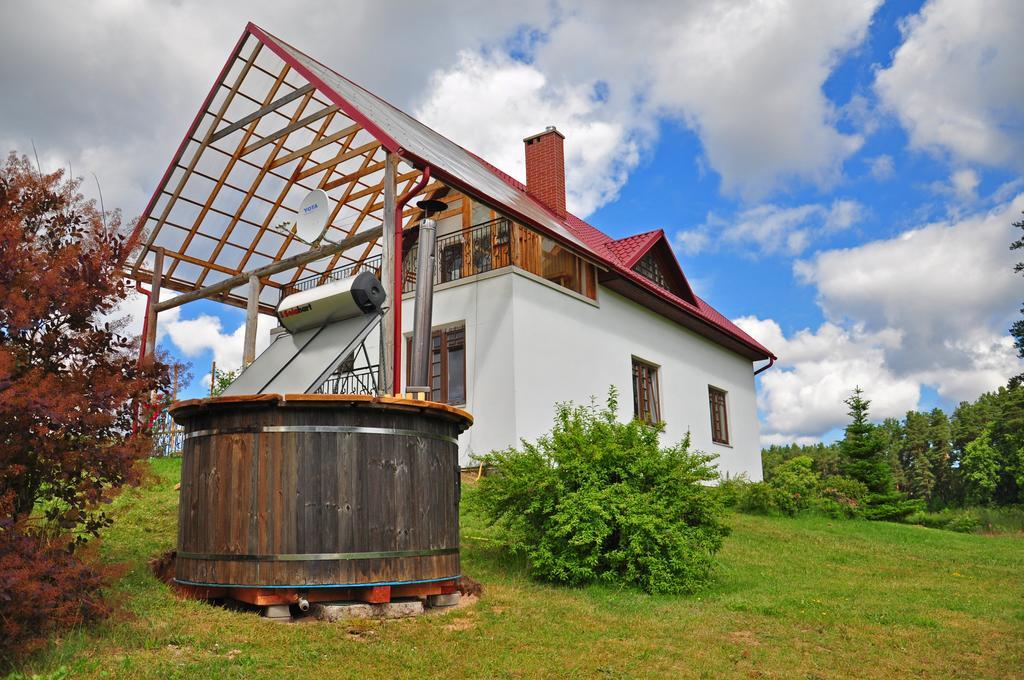 Guesthouse Leiputrija Ādaži エクステリア 写真