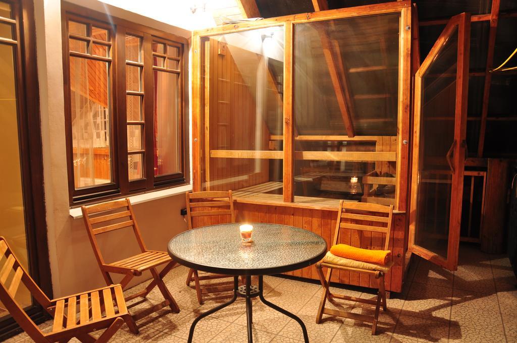 Guesthouse Leiputrija Ādaži エクステリア 写真