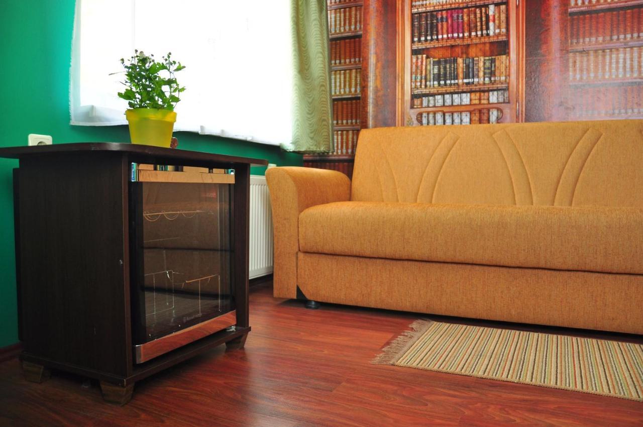 Guesthouse Leiputrija Ādaži エクステリア 写真